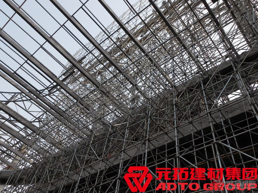 輪扣式腳手架與盤扣式腳手架有何差別？